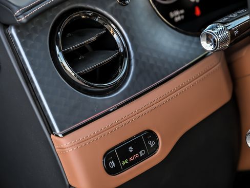 New 2026 Bentley Continental GT AWD/4WD image 36