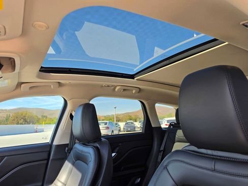 Used 2024 Lincoln Corsair Grand Touring w/ Equipment Group 302A AWD/4WD image 28