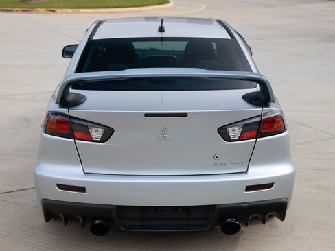 Used 2012 Mitsubishi Lancer Evolution GSR image 9