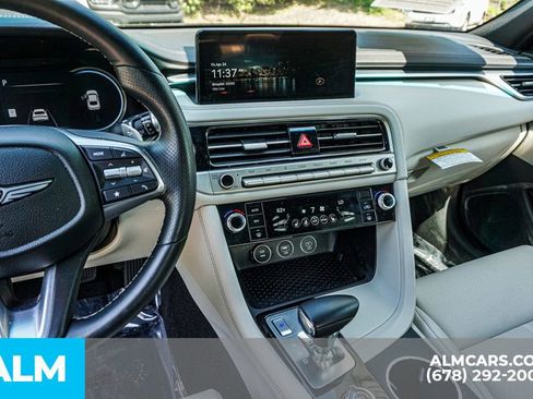 Used 2025 Genesis G70 2.5T AWD/4WD image 32