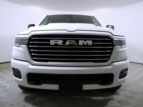 Used 2025 RAM 1500 Laramie w/ Laramie Southwest Edition AWD/4WD image 5