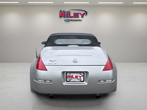 Used 2005 Nissan 350Z Enthusiast image 4