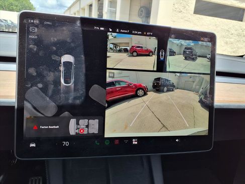 Used 2024 Tesla Model Y Performance AWD/4WD image 16