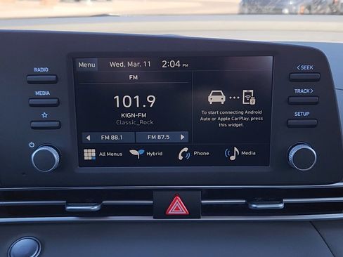 New 2026 Hyundai Elantra Blue image 13