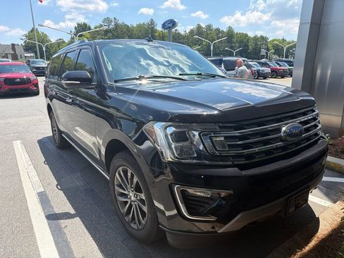 Used 2020 Ford Expedition Max Limited w/ Equipment Group 301A AWD/4WD image 2