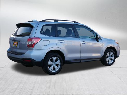 Used 2016 Subaru Forester 2.5i Limited image 7