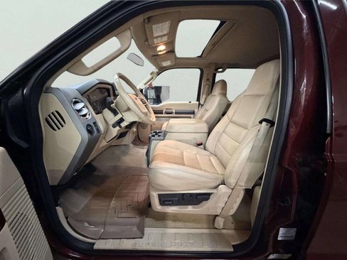 Used 2009 Ford F250 Lariat image 14