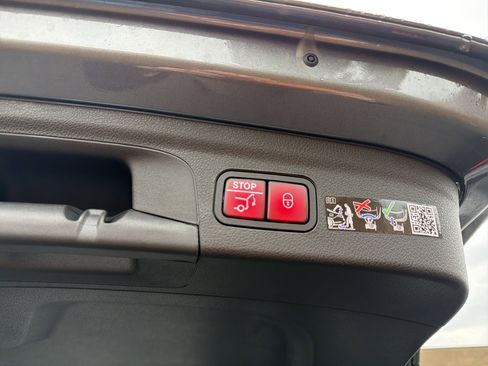 New 2026 Mercedes-Benz GLE 450 4MATIC image 33