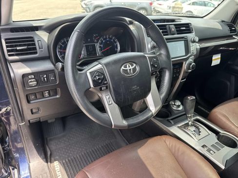 Used 2018 Toyota 4Runner Limited AWD/4WD image 20