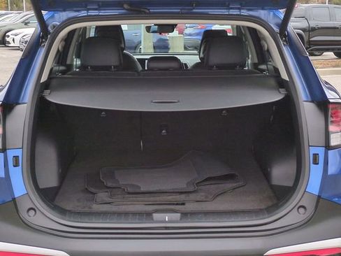 Used 2025 Kia Sportage EX w/ Premium Package image 13