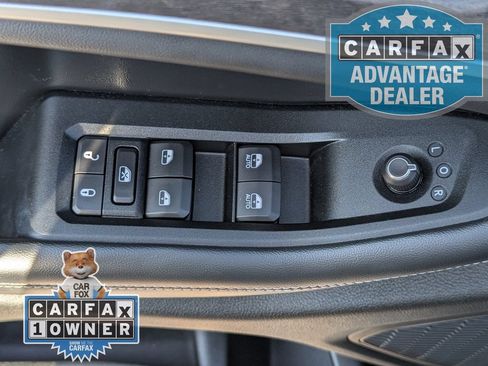 Used 2023 Jeep Grand Cherokee L Limited w/ Trailer Tow Group (B) RWD image 17