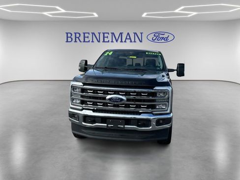Used 2024 Ford F350 Lariat w/ Camper Package image 2