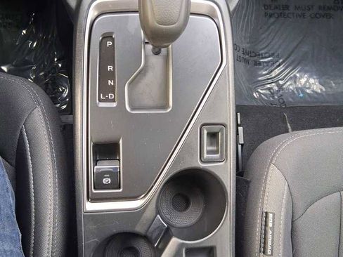 Used 2025 Subaru Impreza 2.0i image 21