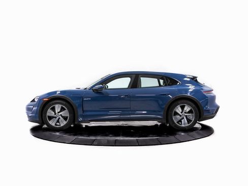 Certified 2023 Porsche Taycan 4 Cross Turismo image 2