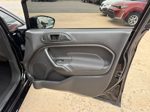 Used 2019 Ford Fiesta SE w/ Cold Weather Package FWD image 21