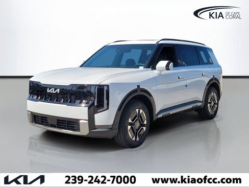 New 2027 Kia Telluride EX w/ Towing Package FWD image 3