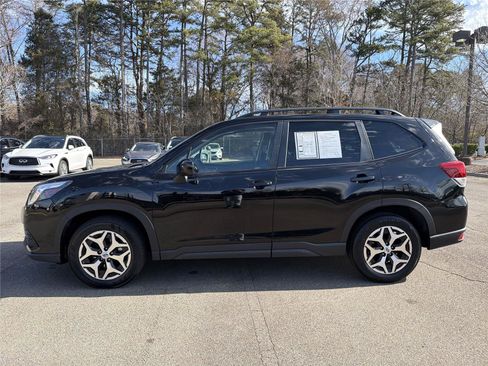 Used 2022 Subaru Forester Premium AWD/4WD image 24