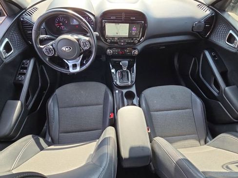 Used 2020 Kia Soul EX w/ Option Group 015 FWD image 13