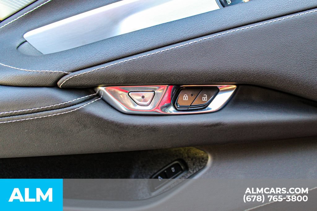 Used 2020 Chevrolet Corvette Stingray Preferred Cpe w/ 2LT Preferred Equipment Group RWD image 34