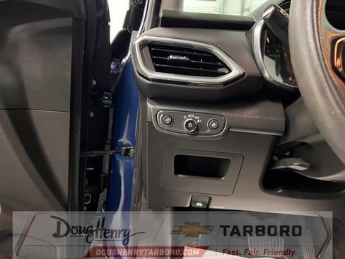 Used 2023 Chevrolet TrailBlazer LT FWD image 30