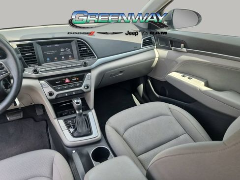 Used 2018 Hyundai Elantra SEL FWD image 12