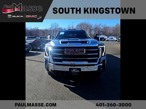 Used 2026 GMC Sierra 2500 SLE w/ SLE Value Package; image 8