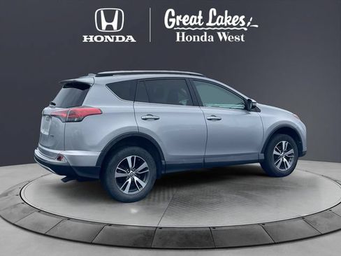 Used 2018 Toyota RAV4 XLE w/ Plus Extra Value Package FWD image 4