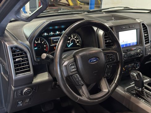 Used 2020 Ford F150 XLT w/ Equipment Group 302A Luxury AWD/4WD image 18