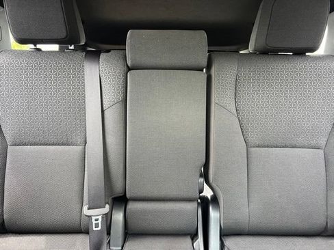 Used 2025 Toyota 4Runner SR5 AWD/4WD image 27