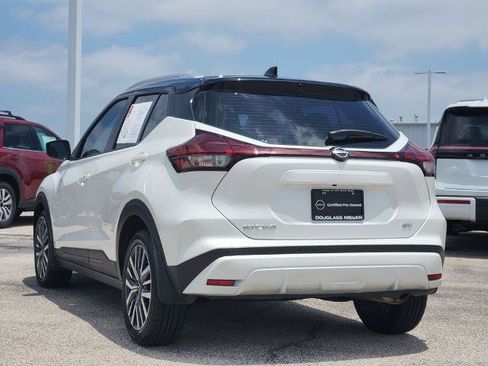 Certified 2024 Nissan Kicks SV FWD image 4