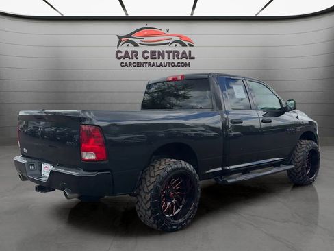 Used 2016 RAM 1500 Express w/ Black Ram 1500 Express Group AWD/4WD image 5