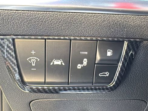 Used 2021 Kia Stinger GT2 image 28