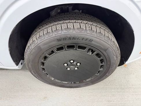 New 2026 Ford Maverick Lobo image 5