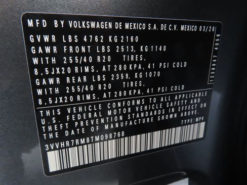 New 2026 Volkswagen Tiguan SE R-Line FWD image 29