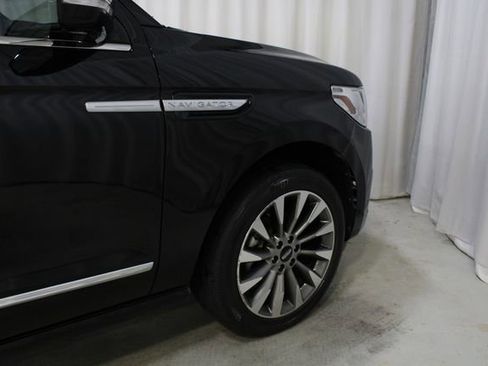 Used 2020 Lincoln Navigator Reserve w/ Luxury Package AWD/4WD image 30