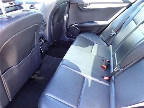 Used 2011 Mercedes-Benz C 300 4MATIC Sedan image 8
