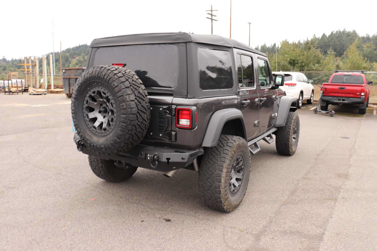 Used 2021 Jeep Wrangler Unlimited Sport AWD/4WD image 5