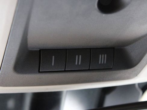 Used 2017 RAM 1500 Laramie w/ Convenience Group AWD/4WD image 41