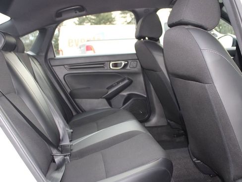 Used 2024 Honda Civic Sport image 12