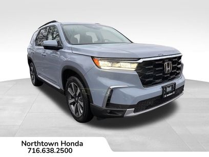 New 2025 Honda Pilot Touring