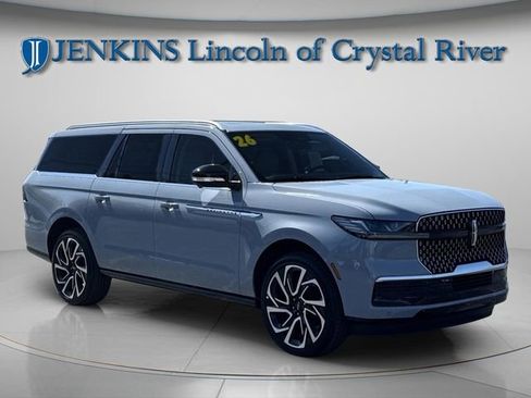 New 2026 Lincoln Navigator L Reserve AWD/4WD image 6