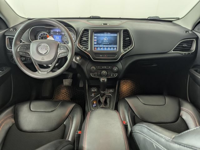 Used 2022 Jeep Cherokee Trailhawk AWD/4WD image 20