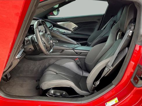 Used 2025 Chevrolet Corvette Z06 RWD image 7