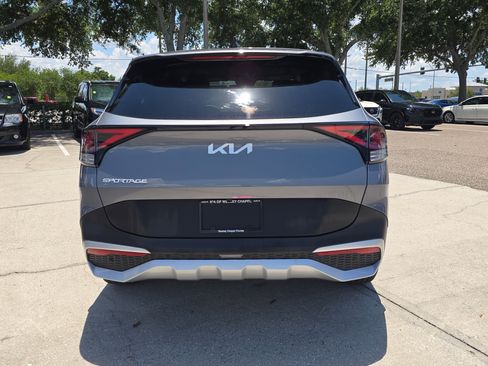 Certified 2025 Kia Sportage EX FWD image 7