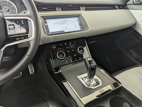 Used 2023 Land Rover Range Rover Evoque R-Dynamic S image 19