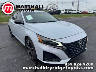 Used 2023 Nissan Altima 2.5 SR FWD video 1