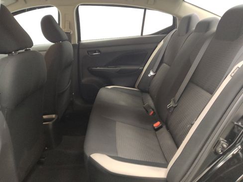 Used 2021 Nissan Versa SV FWD image 18