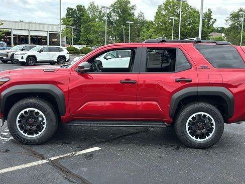 New 2026 Toyota 4Runner TRD Off-Road Premium AWD/4WD image 4