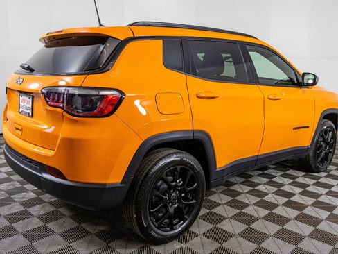 New 2026 Jeep Compass Latitude image 12