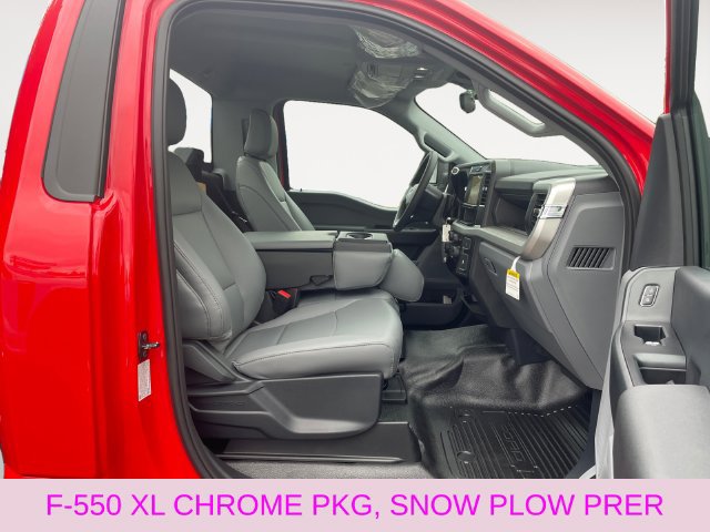 New 2026 Ford F550 4x4 Regular Cab Super Duty image 13